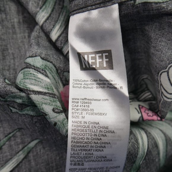 Disney x NEFF Men's Button Up Hawaiian Tropical Floral Camp Shirt Size M NWT - Picture 8 of 8
